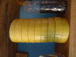 chatetone jaune grand