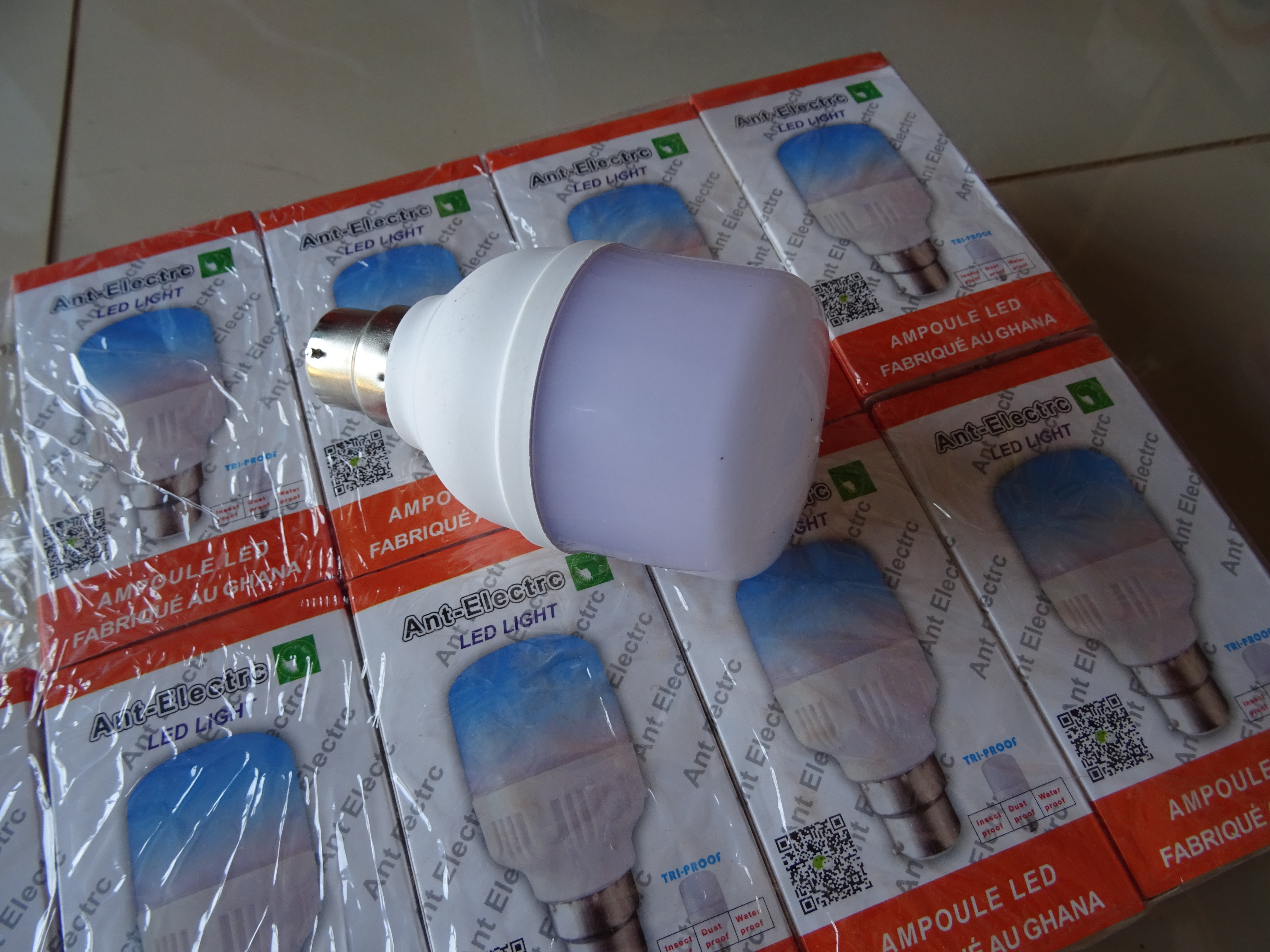 Ampoule led multicol